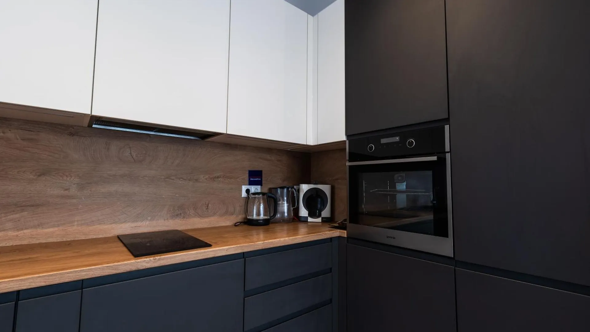Apartment Spacious, Free Parking, 3Min Beach, Flora Panorama Burgas