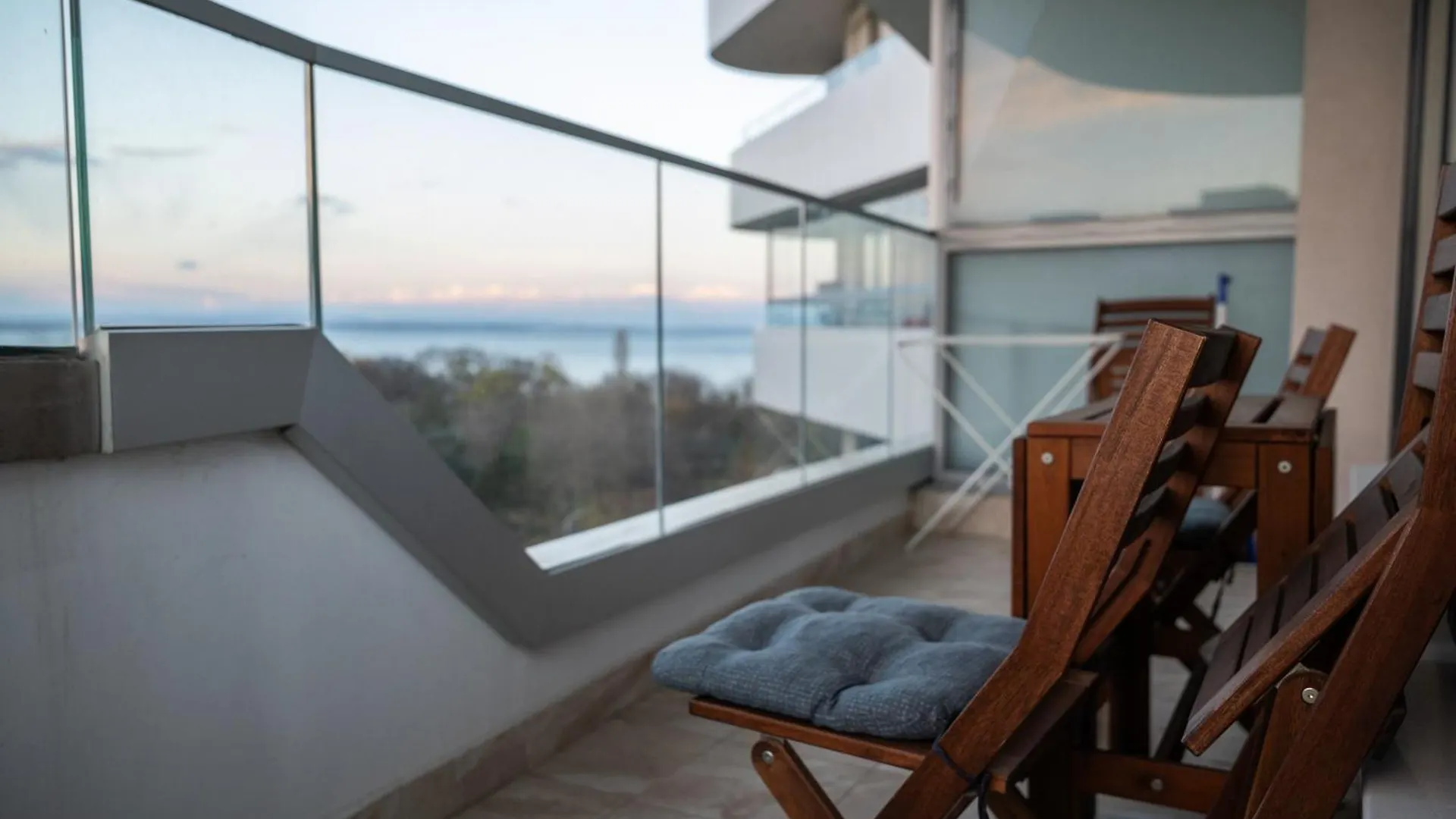 Spacious, Free Parking, 3Min Beach, Flora Panorama Burgas Apartment