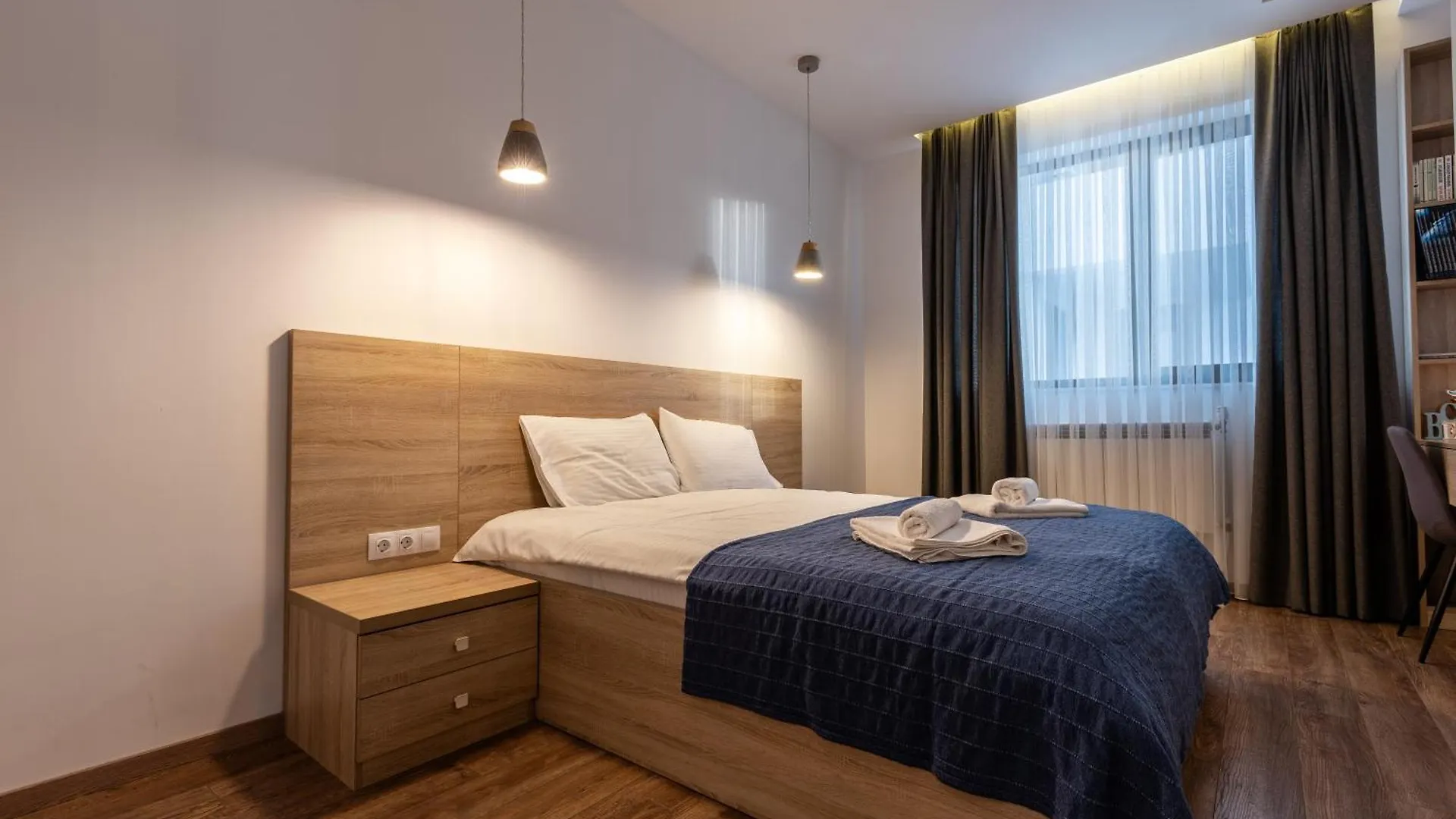 Apartment Spacious, Free Parking, 3Min Beach, Flora Panorama Burgas